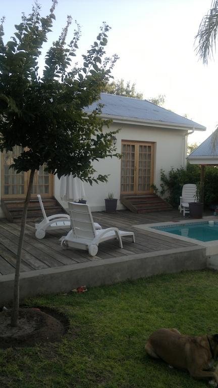 Oasis Shanti Backpackers Oudtshoorn Quarto foto